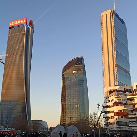 Citylife - Fiera - 100M M1 - Ac -Wi-Fi Milan Exterior photo